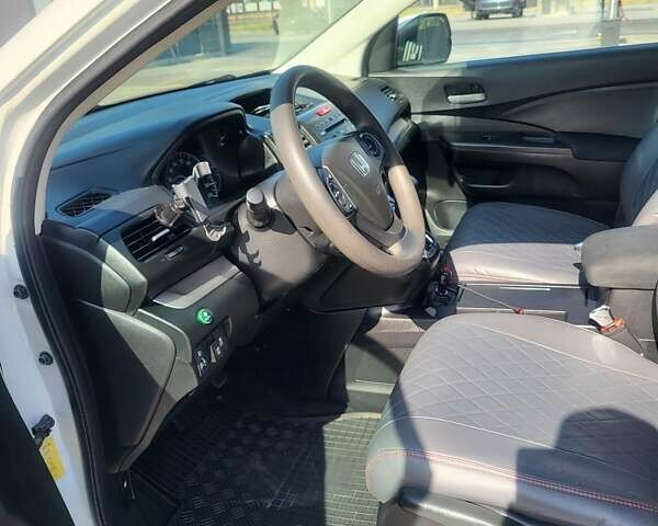 Белый Хонда СРВ, объемом двигателя 2.4 л и пробегом 160 тыс. км за 17499 $, фото 13 на Automoto.ua