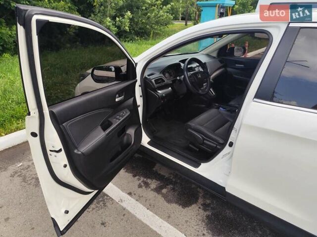 Белый Хонда СРВ, объемом двигателя 2.4 л и пробегом 204 тыс. км за 14800 $, фото 9 на Automoto.ua