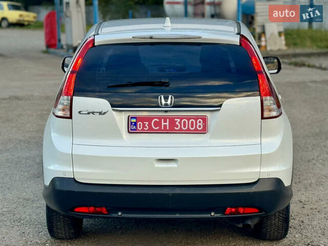 Хонда СРВ 2014 в Калуше на Automoto.ua Белый Хонда СРВ, объемом двигателя 1.6 л и пробегом 191 тыс. км за 14900 $, фото 21 на Automoto.ua