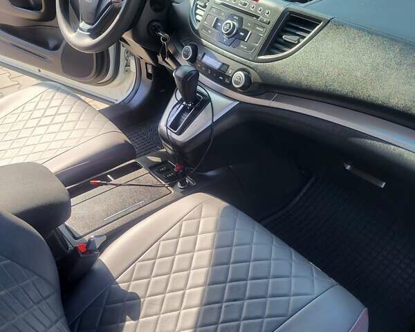 Белый Хонда СРВ, объемом двигателя 2.4 л и пробегом 160 тыс. км за 17499 $, фото 25 на Automoto.ua