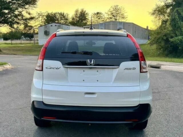 Білий Хонда СРВ, об'ємом двигуна 2.4 л та пробігом 81 тис. км за 6500 $, фото 5 на Automoto.ua