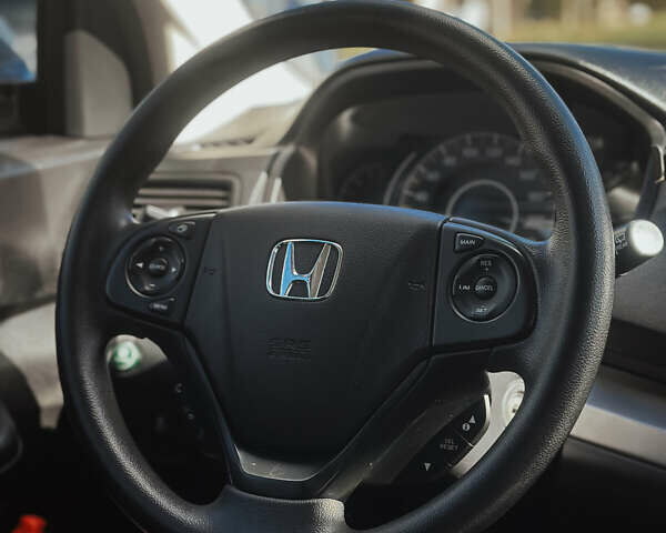 Хонда СРВ 2014 в Николаеве на Automoto.ua Белый Хонда СРВ, объемом двигателя 2.4 л и пробегом 116 тыс. км за 17300 $, фото 10 на Automoto.ua