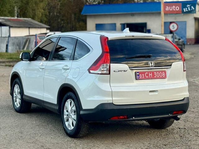 Хонда СРВ 2014 в Калуше на Automoto.ua Белый Хонда СРВ, объемом двигателя 1.6 л и пробегом 191 тыс. км за 14900 $, фото 23 на Automoto.ua