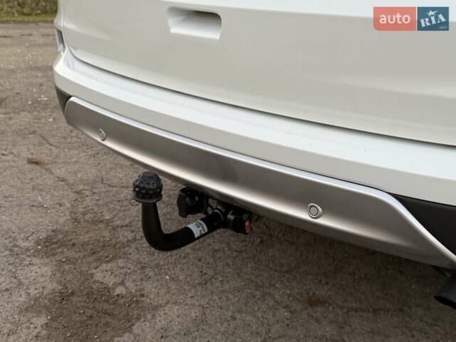 Белый Хонда СРВ, объемом двигателя 1.6 л и пробегом 176 тыс. км за 17890 $, фото 23 на Automoto.ua