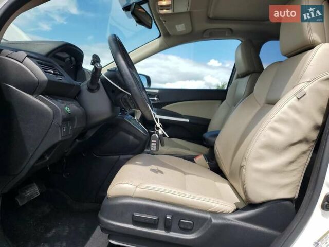Белый Хонда СРВ, объемом двигателя 2.35 л и пробегом 171 тыс. км за 3700 $, фото 6 на Automoto.ua