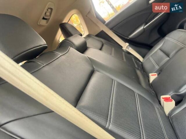 Білий Хонда СРВ, об'ємом двигуна 2.36 л та пробігом 164 тис. км за 14900 $, фото 47 на Automoto.ua