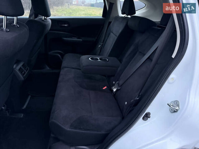 Белый Хонда СРВ, объемом двигателя 1.6 л и пробегом 176 тыс. км за 15800 $, фото 16 на Automoto.ua