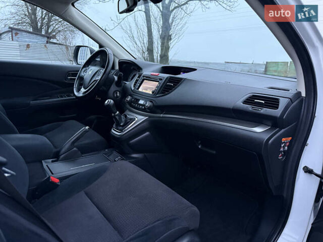 Белый Хонда СРВ, объемом двигателя 1.6 л и пробегом 176 тыс. км за 15800 $, фото 10 на Automoto.ua