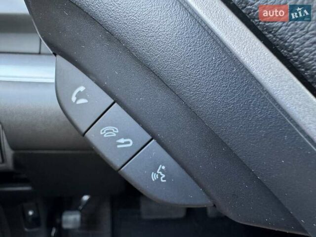 Хонда СРВ 2015 в Киеве на Automoto.ua Белый Хонда СРВ, объемом двигателя 2.36 л и пробегом 99 тыс. км за 19500 $, фото 38 на Automoto.ua