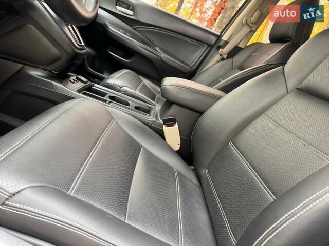 Білий Хонда СРВ, об'ємом двигуна 2.36 л та пробігом 164 тис. км за 14900 $, фото 27 на Automoto.ua