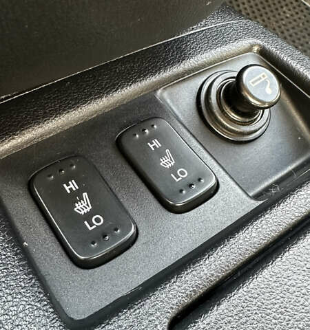 Белый Хонда СРВ, объемом двигателя 2.4 л и пробегом 278 тыс. км за 18300 $, фото 18 на Automoto.ua
