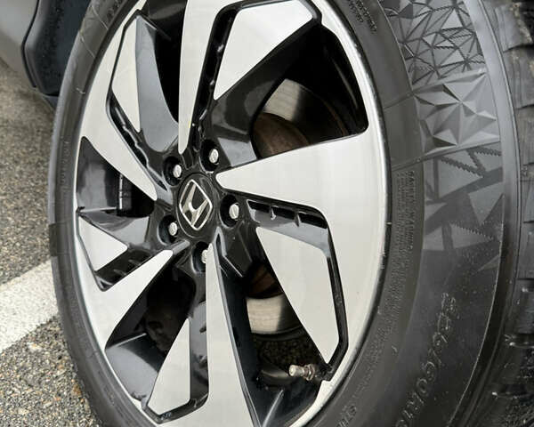 Білий Хонда СРВ, об'ємом двигуна 2.4 л та пробігом 99 тис. км за 19450 $, фото 5 на Automoto.ua