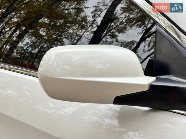 Білий Хонда СРВ, об'ємом двигуна 2.36 л та пробігом 164 тис. км за 14900 $, фото 11 на Automoto.ua