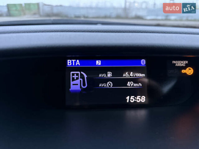 Белый Хонда СРВ, объемом двигателя 1.6 л и пробегом 176 тыс. км за 15800 $, фото 14 на Automoto.ua