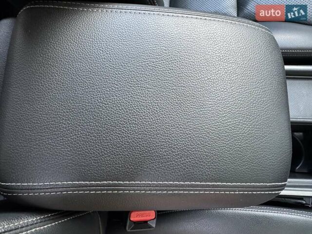 Белый Хонда СРВ, объемом двигателя 2.36 л и пробегом 99 тыс. км за 19300 $, фото 30 на Automoto.ua