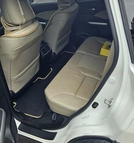 Белый Хонда СРВ, объемом двигателя 2.36 л и пробегом 220 тыс. км за 15800 $, фото 13 на Automoto.ua