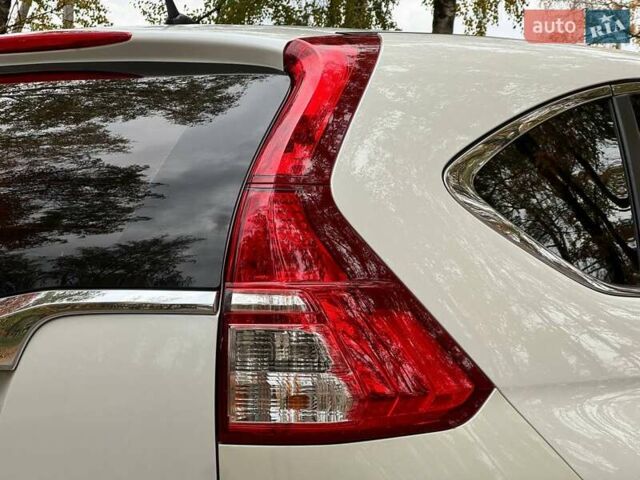 Білий Хонда СРВ, об'ємом двигуна 2.36 л та пробігом 164 тис. км за 14900 $, фото 17 на Automoto.ua