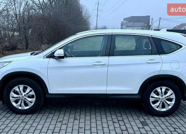 Белый Хонда СРВ, объемом двигателя 1.6 л и пробегом 176 тыс. км за 15800 $, фото 4 на Automoto.ua