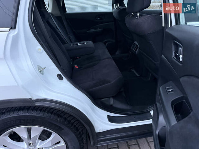 Белый Хонда СРВ, объемом двигателя 1.6 л и пробегом 176 тыс. км за 15800 $, фото 15 на Automoto.ua