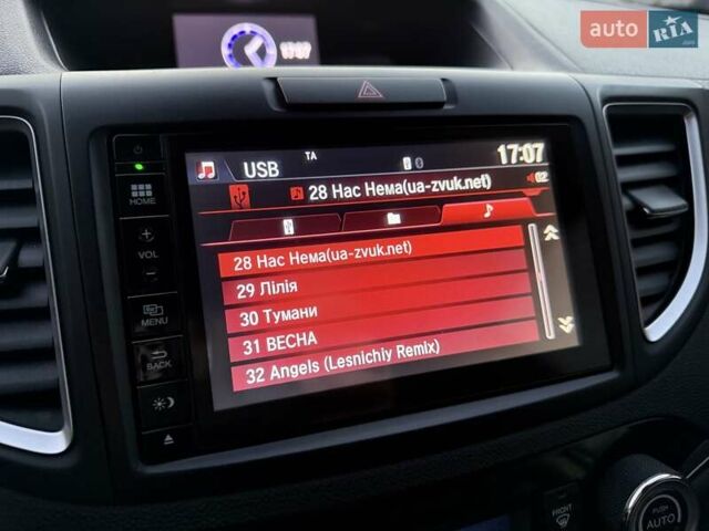 Белый Хонда СРВ, объемом двигателя 1.6 л и пробегом 176 тыс. км за 17890 $, фото 57 на Automoto.ua