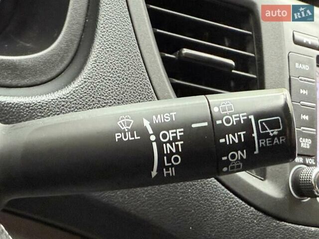 Белый Хонда СРВ, объемом двигателя 2.4 л и пробегом 171 тыс. км за 14950 $, фото 39 на Automoto.ua