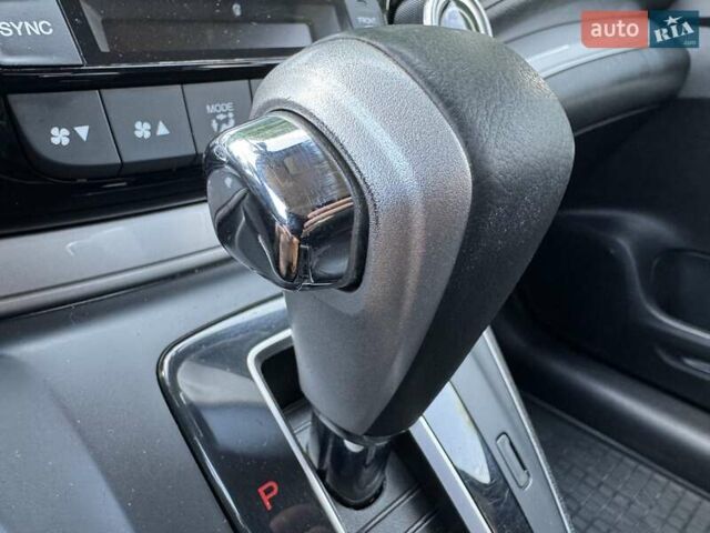 Белый Хонда СРВ, объемом двигателя 2.36 л и пробегом 99 тыс. км за 19300 $, фото 28 на Automoto.ua