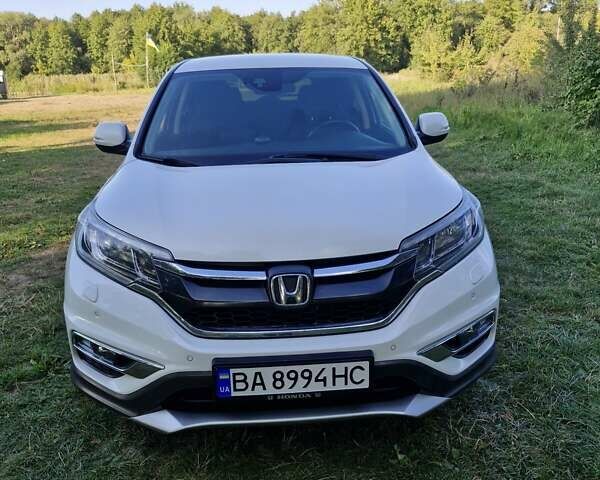 Белый Хонда СРВ, объемом двигателя 1.6 л и пробегом 271 тыс. км за 17600 $, фото 6 на Automoto.ua
