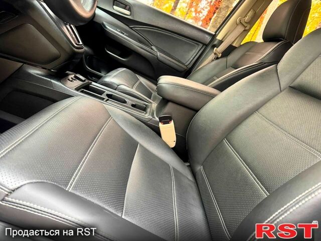 Белый Хонда СРВ, объемом двигателя 2.4 л и пробегом 164 тыс. км за 14900 $, фото 9 на Automoto.ua