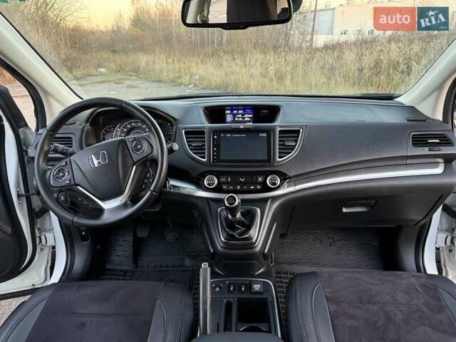 Белый Хонда СРВ, объемом двигателя 1.6 л и пробегом 176 тыс. км за 17890 $, фото 36 на Automoto.ua