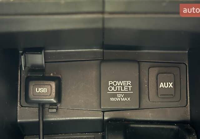 Білий Хонда СРВ, об'ємом двигуна 2.4 л та пробігом 171 тис. км за 14950 $, фото 46 на Automoto.ua