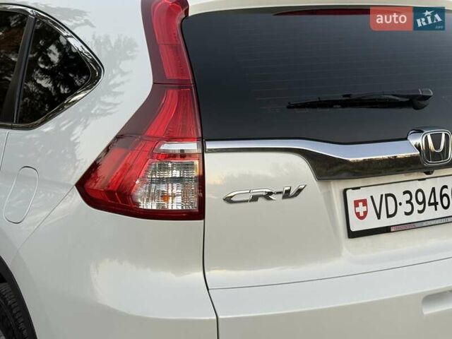 Белый Хонда СРВ, объемом двигателя 1.6 л и пробегом 176 тыс. км за 17890 $, фото 28 на Automoto.ua