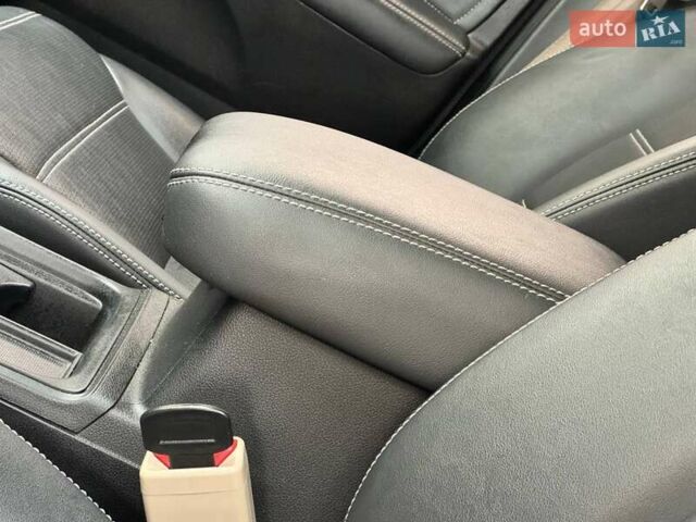 Білий Хонда СРВ, об'ємом двигуна 2.36 л та пробігом 164 тис. км за 14900 $, фото 31 на Automoto.ua