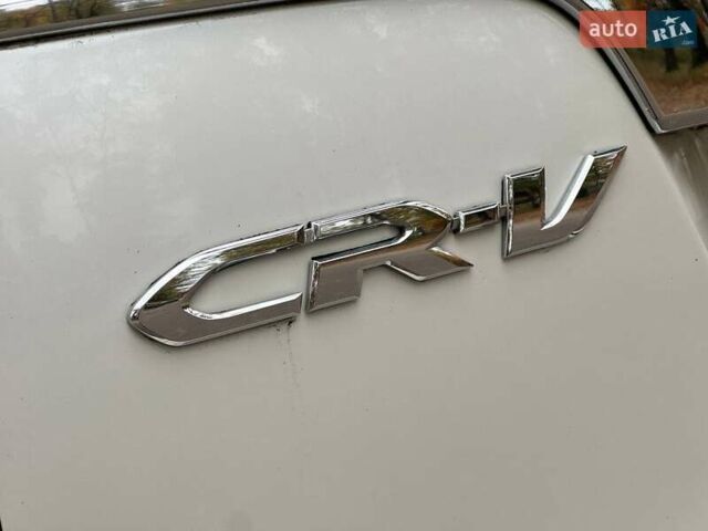 Білий Хонда СРВ, об'ємом двигуна 2.36 л та пробігом 164 тис. км за 14900 $, фото 19 на Automoto.ua