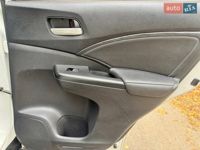 Білий Хонда СРВ, об'ємом двигуна 2.36 л та пробігом 164 тис. км за 14900 $, фото 42 на Automoto.ua