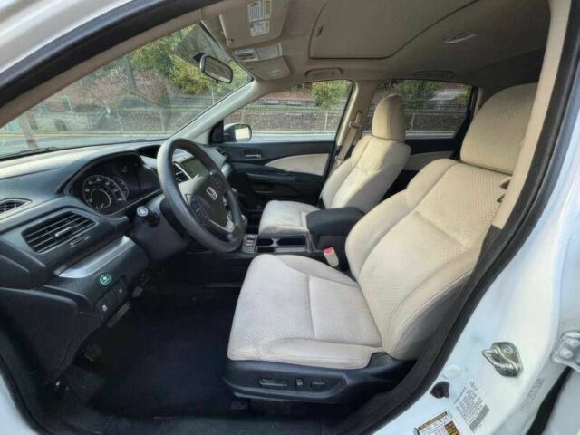 Хонда СРВ 2016 в Полтаве на Automoto.ua Белый Хонда СРВ, объемом двигателя 2.4 л и пробегом 84 тыс. км за 9800 $, фото 7 на Automoto.ua