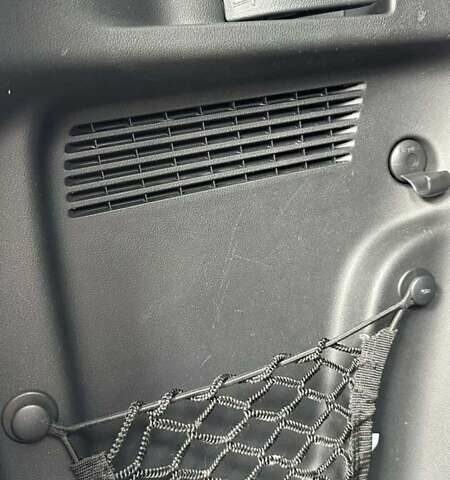 Хонда СРВ 2016 в Бершаде на Automoto.ua Белый Хонда СРВ, объемом двигателя 1.6 л и пробегом 136 тыс. км за 21950 $, фото 41 на Automoto.ua