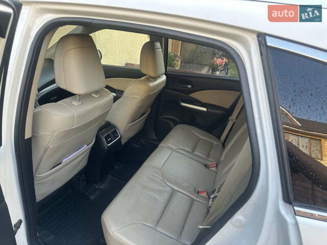Белый Хонда СРВ, объемом двигателя 2.36 л и пробегом 127 тыс. км за 16500 $, фото 29 на Automoto.ua