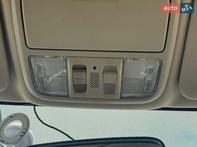 Белый Хонда СРВ, объемом двигателя 2.4 л и пробегом 184 тыс. км за 15690 $, фото 24 на Automoto.ua