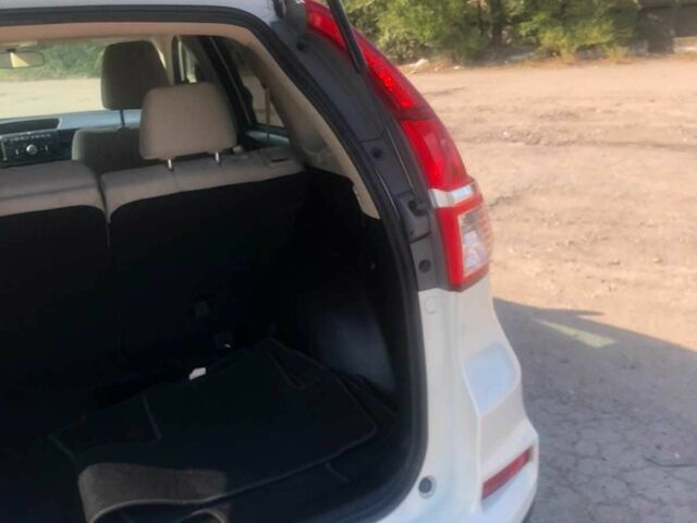 Белый Хонда СРВ, объемом двигателя 2.4 л и пробегом 160 тыс. км за 14999 $, фото 10 на Automoto.ua