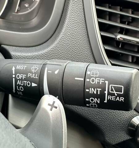 Хонда СРВ 2016 в Бершаде на Automoto.ua Белый Хонда СРВ, объемом двигателя 1.6 л и пробегом 136 тыс. км за 21950 $, фото 27 на Automoto.ua