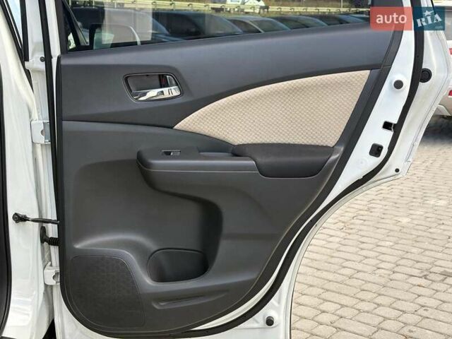 Белый Хонда СРВ, объемом двигателя 2.4 л и пробегом 184 тыс. км за 15690 $, фото 34 на Automoto.ua