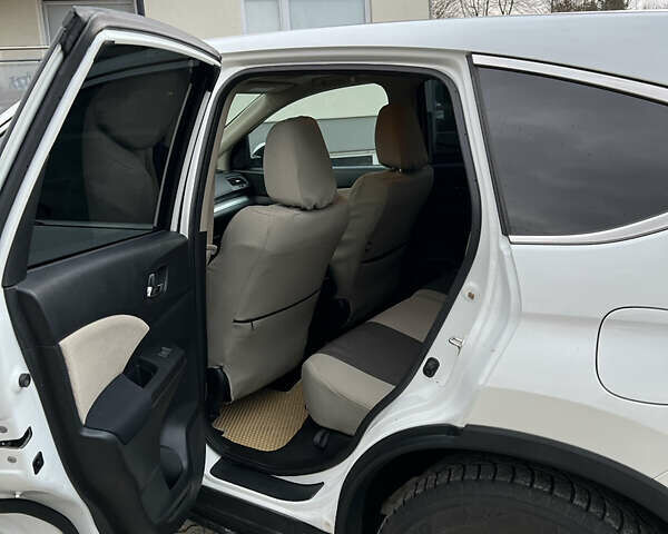 Білий Хонда СРВ, об'ємом двигуна 2.35 л та пробігом 180 тис. км за 15500 $, фото 4 на Automoto.ua