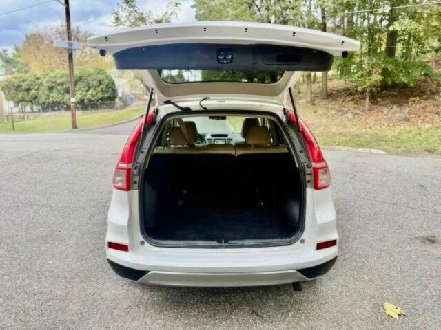 Хонда СРВ 2016 в Одессе на Automoto.ua Белый Хонда СРВ, объемом двигателя 2.4 л и пробегом 75 тыс. км за 5100 $, фото 12 на Automoto.ua