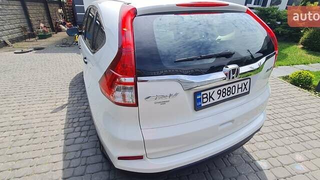 Белый Хонда СРВ, объемом двигателя 2.35 л и пробегом 68 тыс. км за 14900 $, фото 19 на Automoto.ua