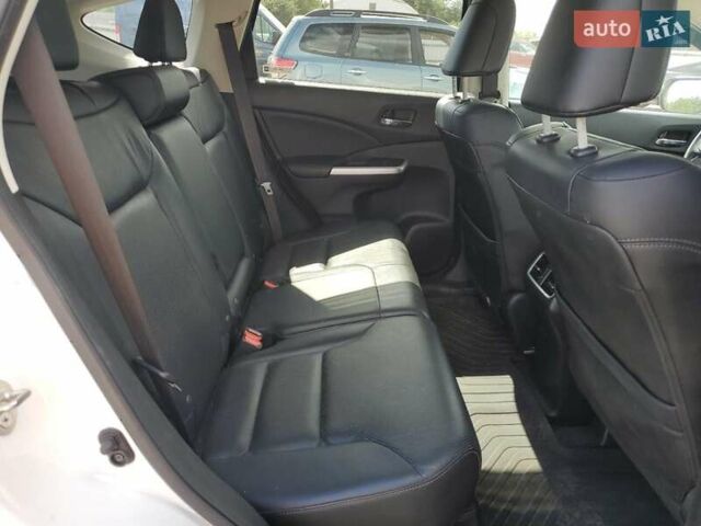 Белый Хонда СРВ, объемом двигателя 2.36 л и пробегом 187 тыс. км за 3700 $, фото 10 на Automoto.ua