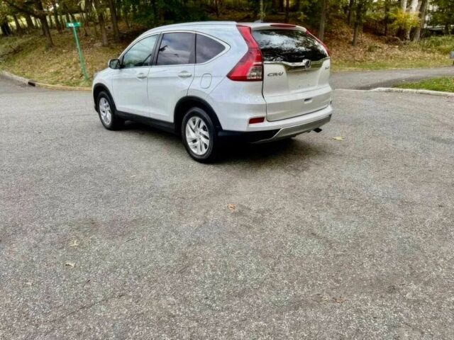 Хонда СРВ 2016 в Одессе на Automoto.ua Белый Хонда СРВ, объемом двигателя 2.4 л и пробегом 75 тыс. км за 5100 $, фото 3 на Automoto.ua