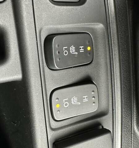 Хонда СРВ 2016 в Бершаде на Automoto.ua Белый Хонда СРВ, объемом двигателя 1.6 л и пробегом 136 тыс. км за 21950 $, фото 26 на Automoto.ua