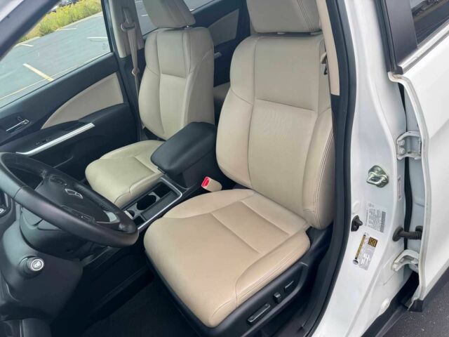 Хонда СРВ 2016 в Днепре (Днепропетровске) на Automoto.ua Белый Хонда СРВ, объемом двигателя 2.4 л и пробегом 74 тыс. км за 3100 $, фото 8 на Automoto.ua