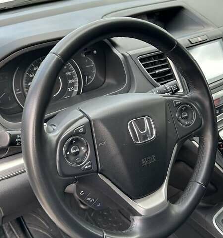 Хонда СРВ 2016 в Бершаде на Automoto.ua Белый Хонда СРВ, объемом двигателя 1.6 л и пробегом 136 тыс. км за 21950 $, фото 24 на Automoto.ua