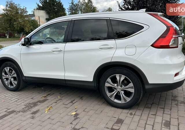 Хонда СРВ 2016 в Бершаде на Automoto.ua Белый Хонда СРВ, объемом двигателя 1.6 л и пробегом 136 тыс. км за 21950 $, фото 9 на Automoto.ua